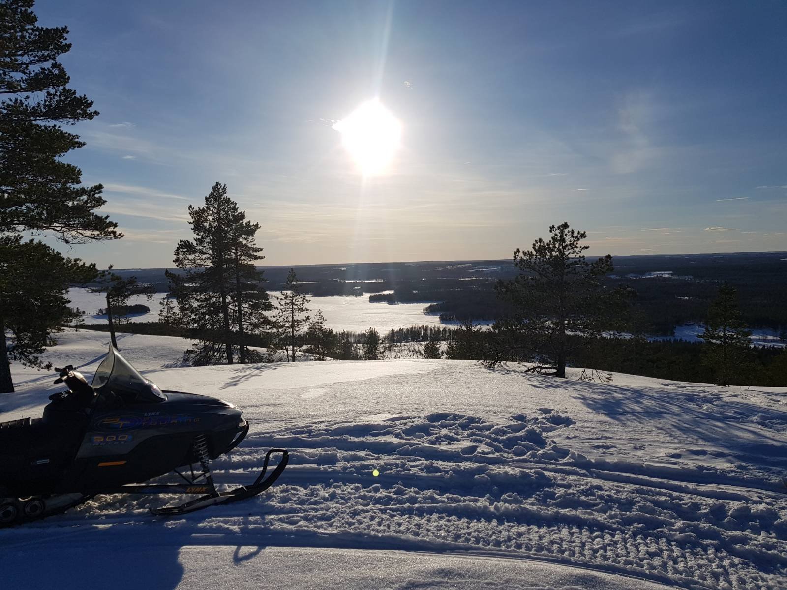 Tiny Living Camping & Adventure Guide (Grannäset, Morjärv)